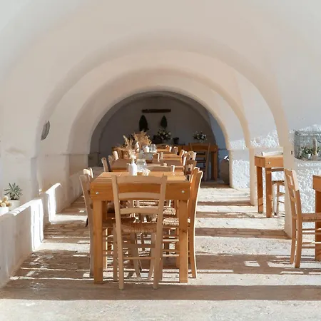Masseria Mozzone Gospodarstwo agroturystyczne *