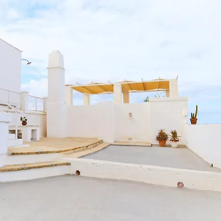 Masseria Mozzone 팜스테이 파사노
